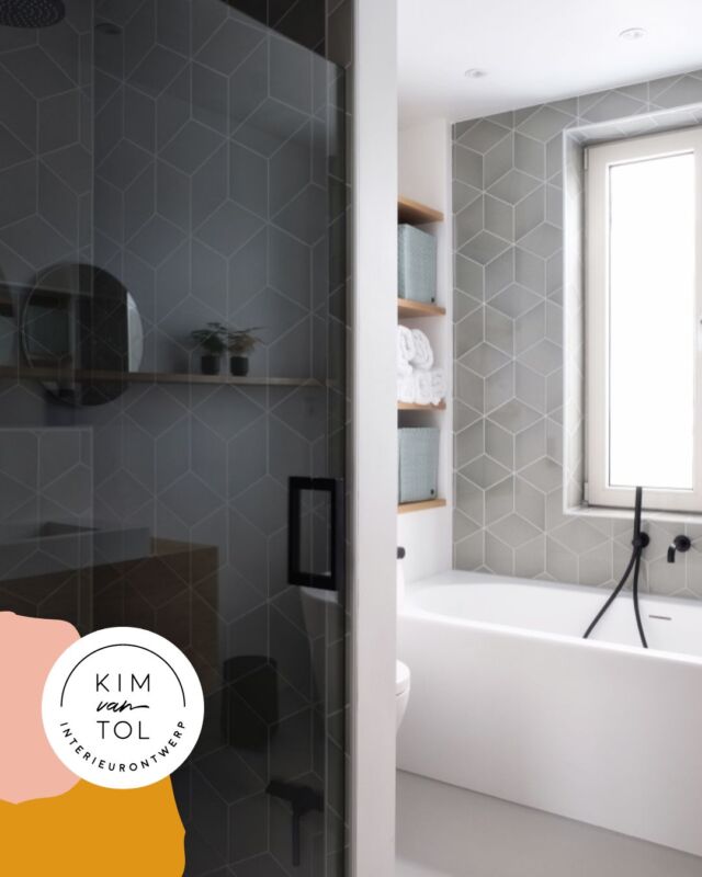 Wist je dat ik je ook kan helpen bij het inrichten van je badkamer? 🛁
Nadat ik je uitgebreid heb besproken ga ik voor je aan de slag. Ik kijk onder andere naar de meest praktische indeling. Naar verlichting en uiteraard naar tegels, kranen en sanitair. 

Ben jij van plan om de badkamer te verbouwen? Ik help graag met de voorbereidingen. Stuur me een berichtje of neem contact met me of via de link in bio. 

#badkamer #verbouwen #verhuizen #interieuradvies #interieurontwerp #interieur #interieurstylist #tegels #kranen #sanitair #gietvloer #indeling #dordrecht